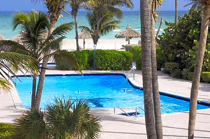 Days Hotel - Thunderbird Beach – Miami Beach - Sunny Isles, FL