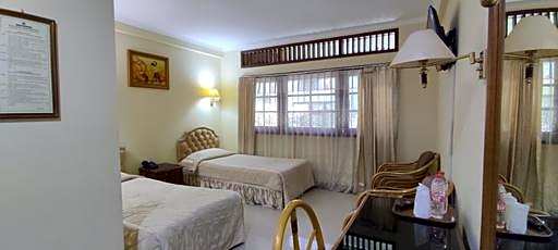 Komajaya Komaratih Hotel