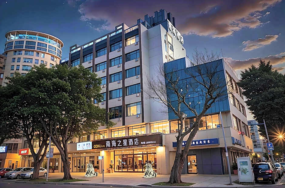 Green Oasis Hotel