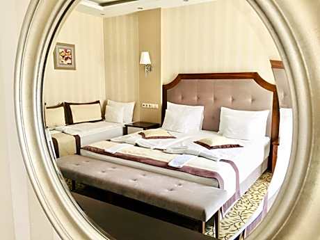 Triple Room with Balcony