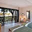 David Livingstone Safari Lodge