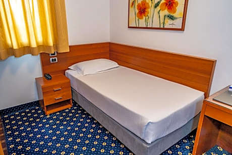 Single Room with Disability Access