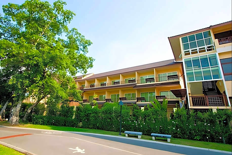 Suphan Lake Hometel