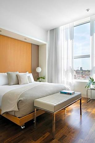 BEYOND ME+ with Terrace and Jacuzzi