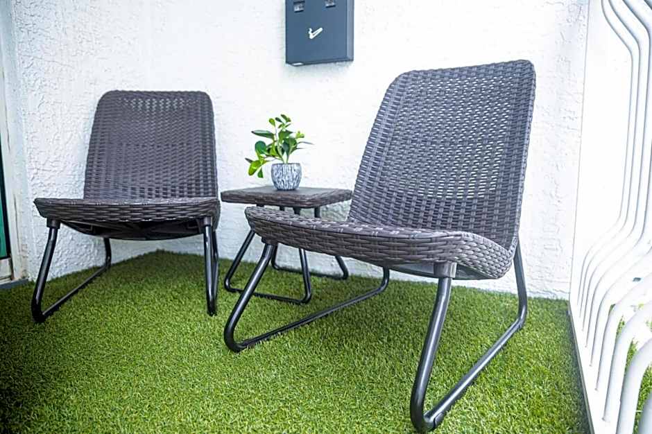 Modern and Luxurious Brickell Studio