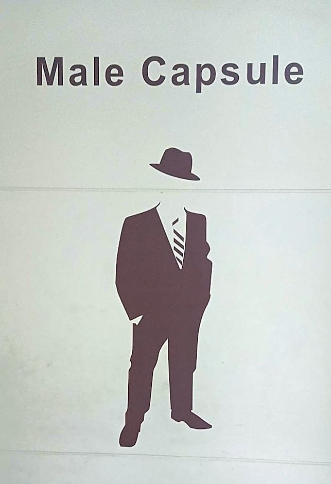 Miko Rooms & Capsules hotel