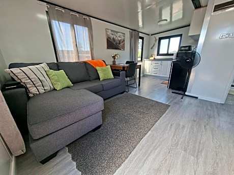 Deluxe Bungalow