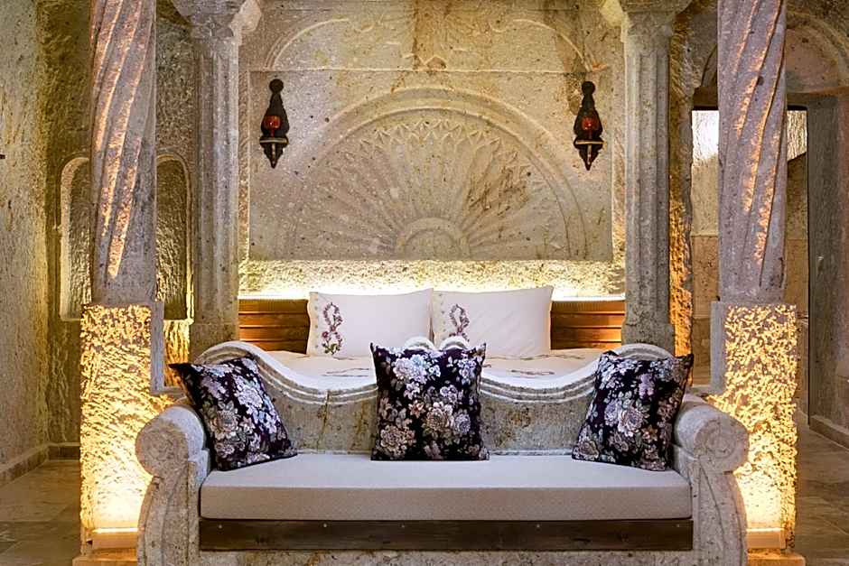 Kayata Cave Suites