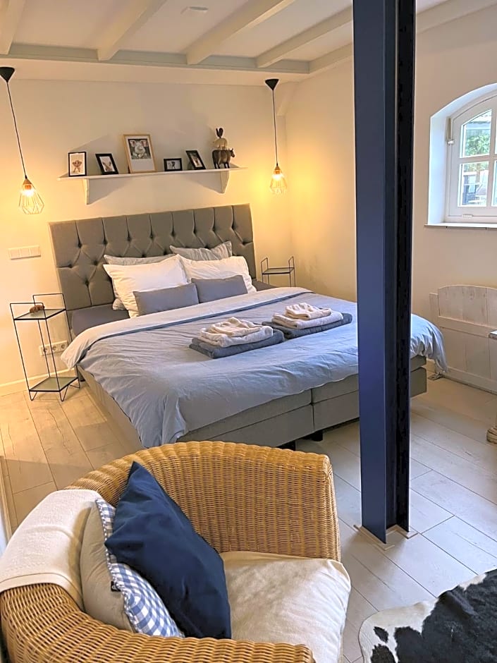 B&B Mir Lo in Mierlo Adults only