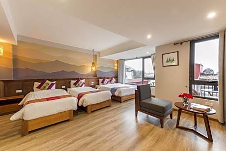 Triple Room with Garden View