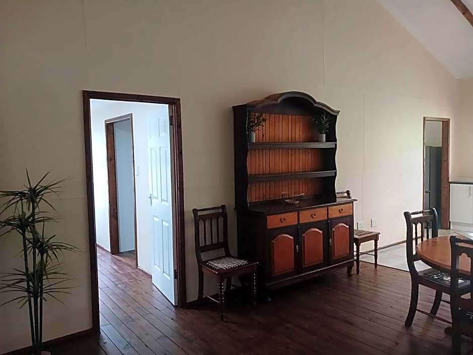 Hippo Waterfront Lodge