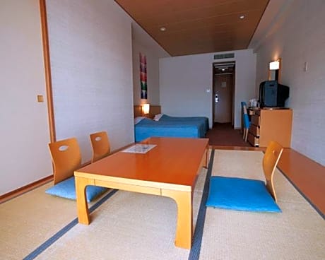 Standard Room with Tatami Area - South Wing - Non-Smoking
