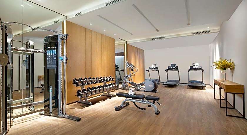 Hilton Garden Inn Nujiang