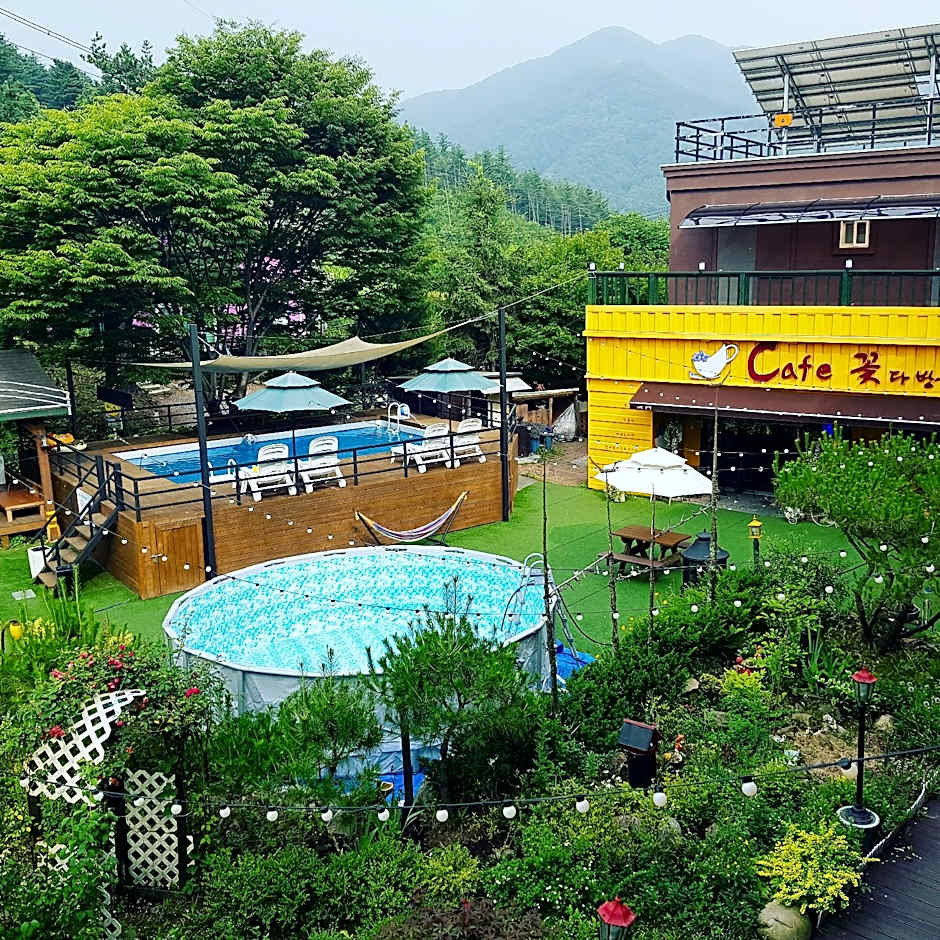 Blossom Pension