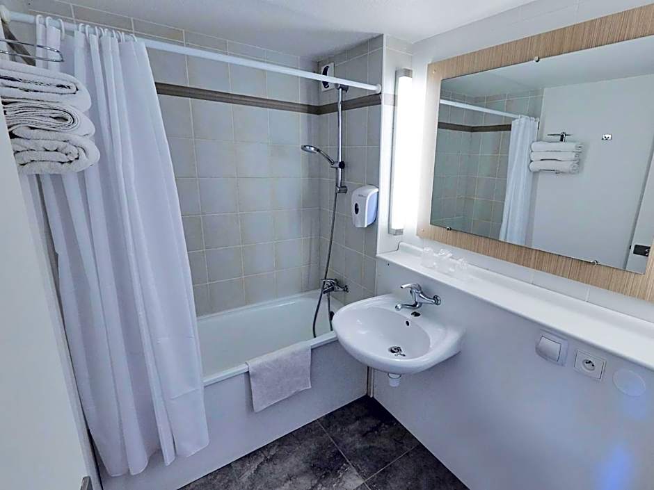 Premiere Classe Poitiers Futuroscope - Chasseneuil