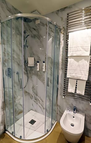 Double or Twin Room with Balcony