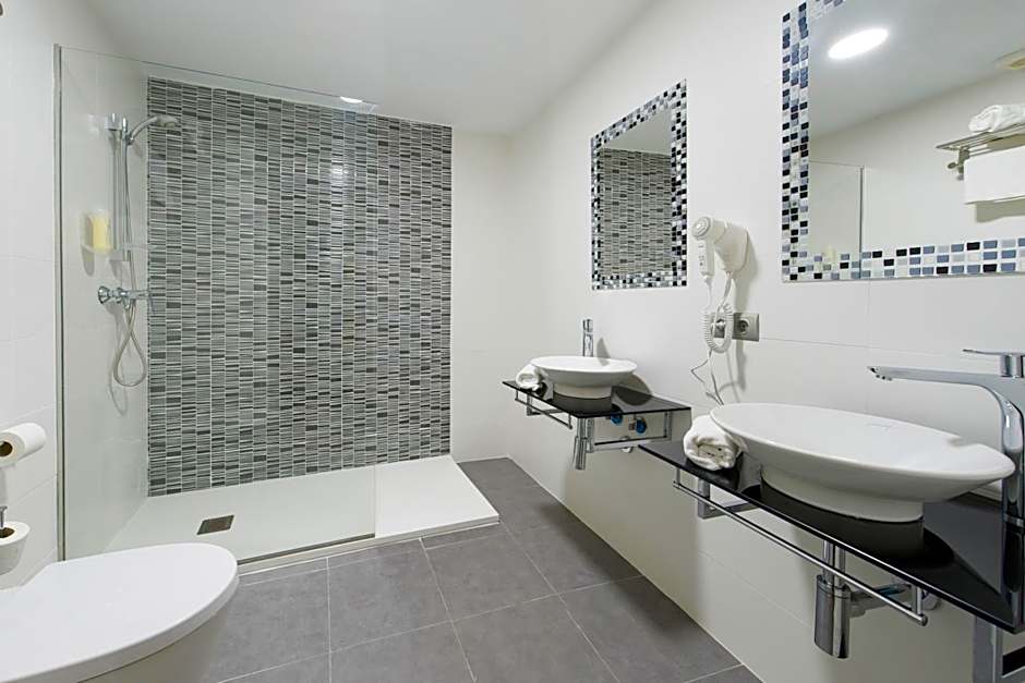 Hotel Vibra Lei Ibiza