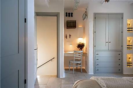 One-Bedroom Apartment - Split Level - Il Borgo