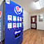 HomeTowne Studios by Red Roof St. Louis - Airport/ N Lindbergh