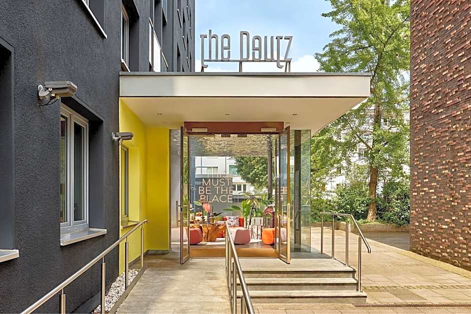 the Deutz, a Tribute Portfolio Hotel