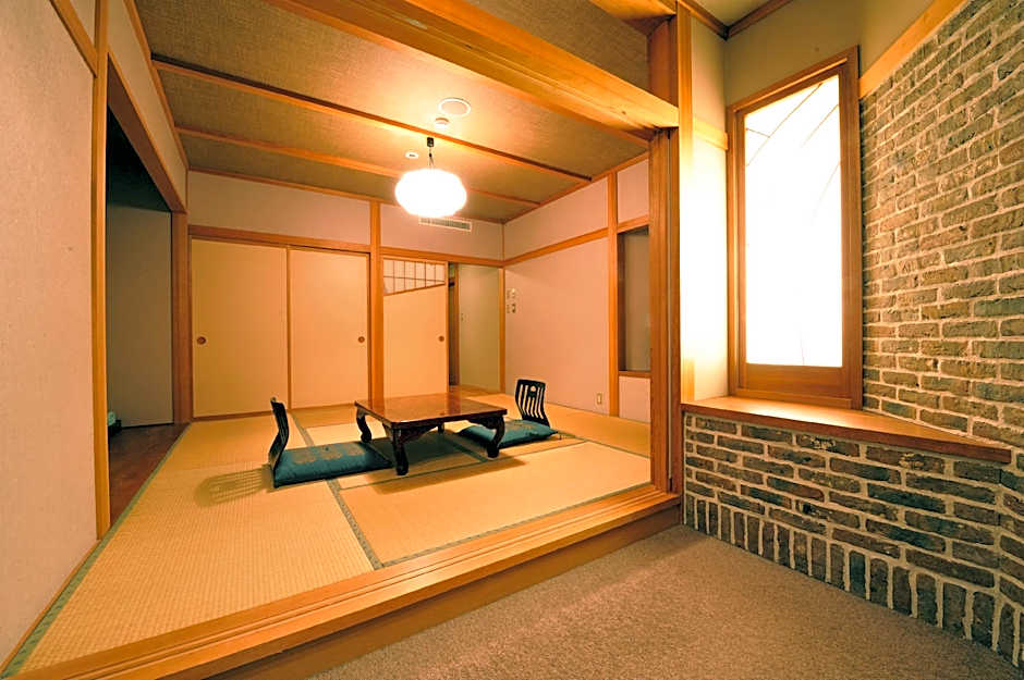 Hakuba Onsen Ryokan Shirouma-So