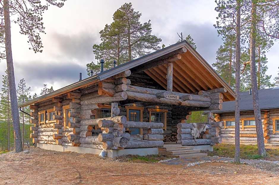 Wilderness Hotel Nellim & Igloos