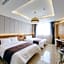 Aura Business Hotel