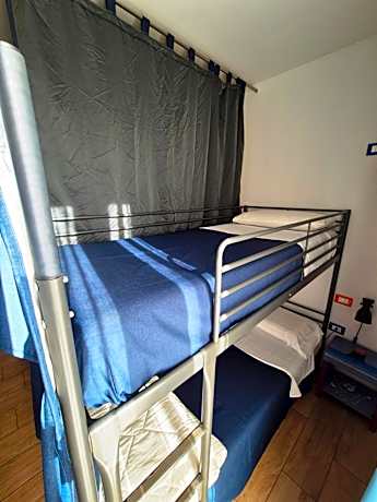 Bed in Mixed Dormitory Room