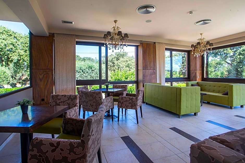 Santa Helena Hotel