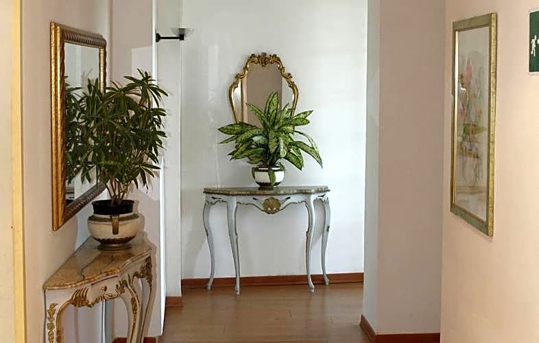 Hotel Eliseo