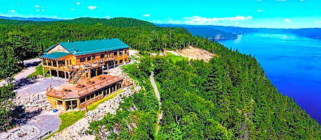 Auberge Cap au Leste