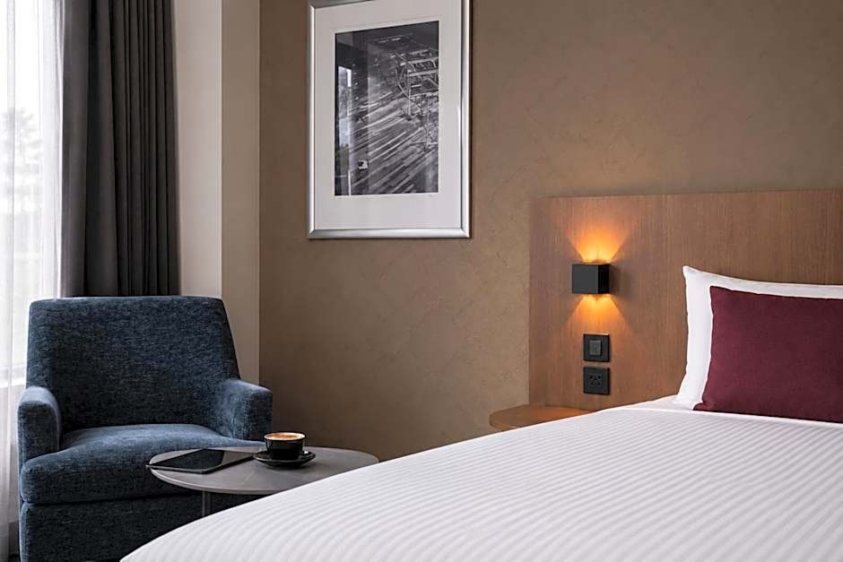 Mercure Sydney St Leonards