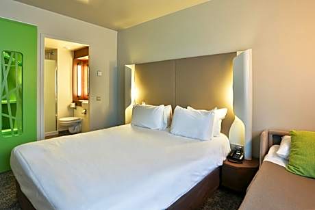 Standard Room New Generation - 1 Double Bed 1 Junior Bed