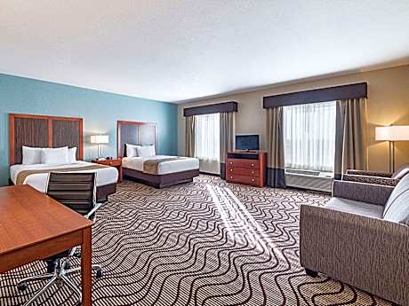 2 Queen Beds Deluxe Suite Non-Smoking