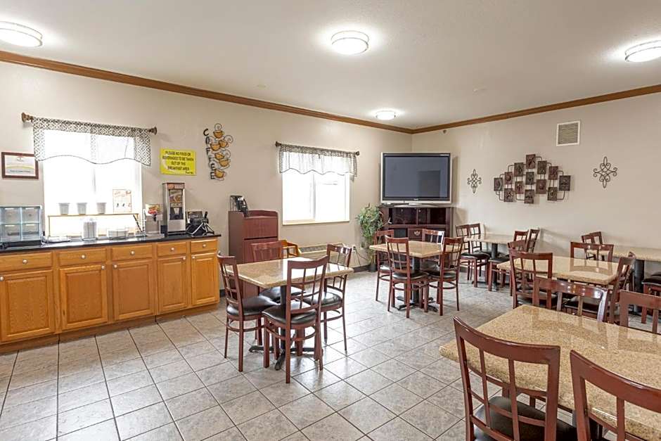 Super 8 by Wyndham Big Rapids