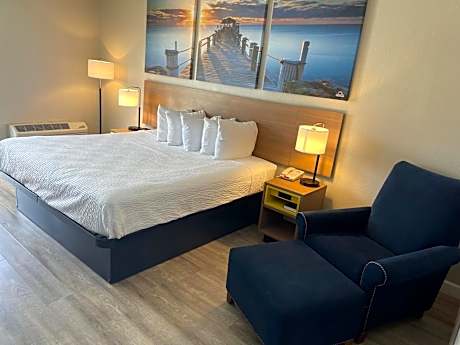 King Room - Non-Smoking