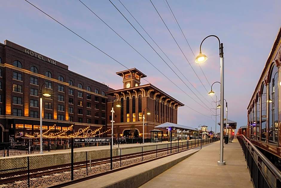 Hotel Vin, Grapevine, Autograph Collection