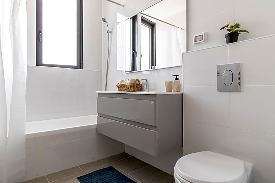 JTower - Magical Apartments In City Center