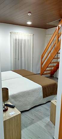 Quadruple Room with Private Bathroom