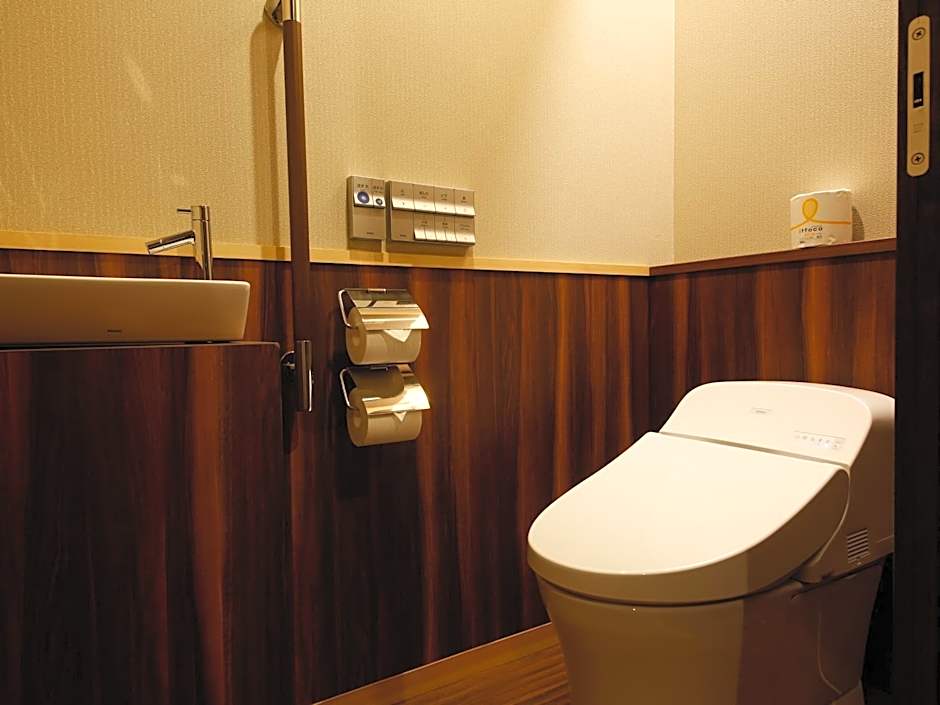 Awaji Hamarikyu Takumi