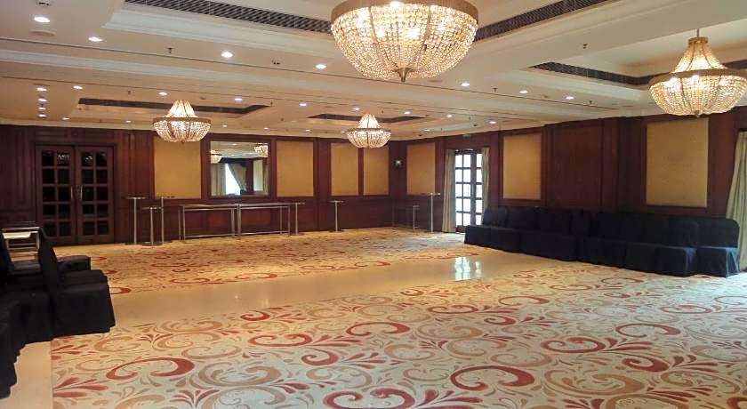 Radisson Hotel Varanasi