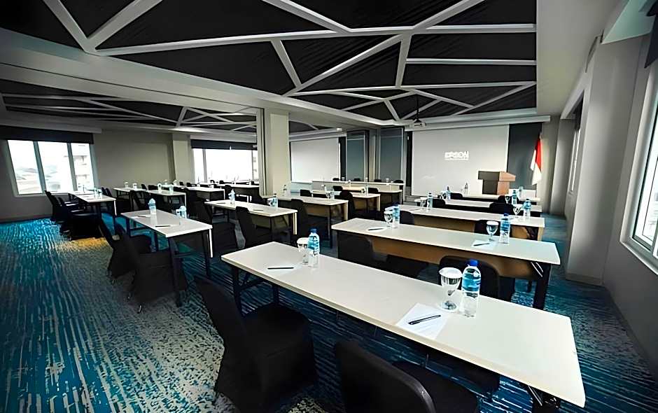 Zoom Hotel Mulawarman