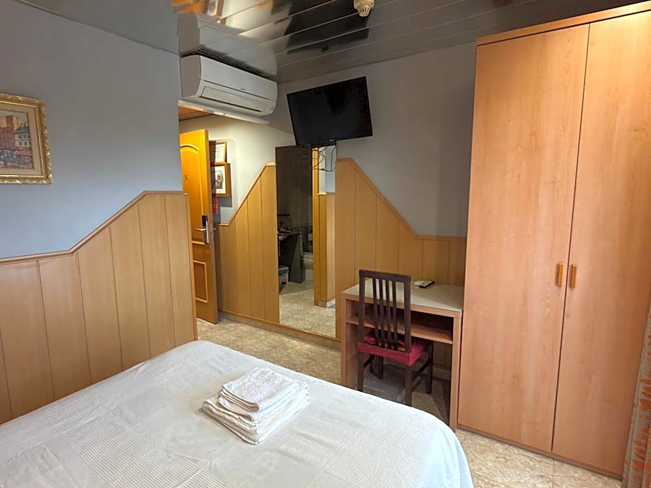 Hostal Milenium