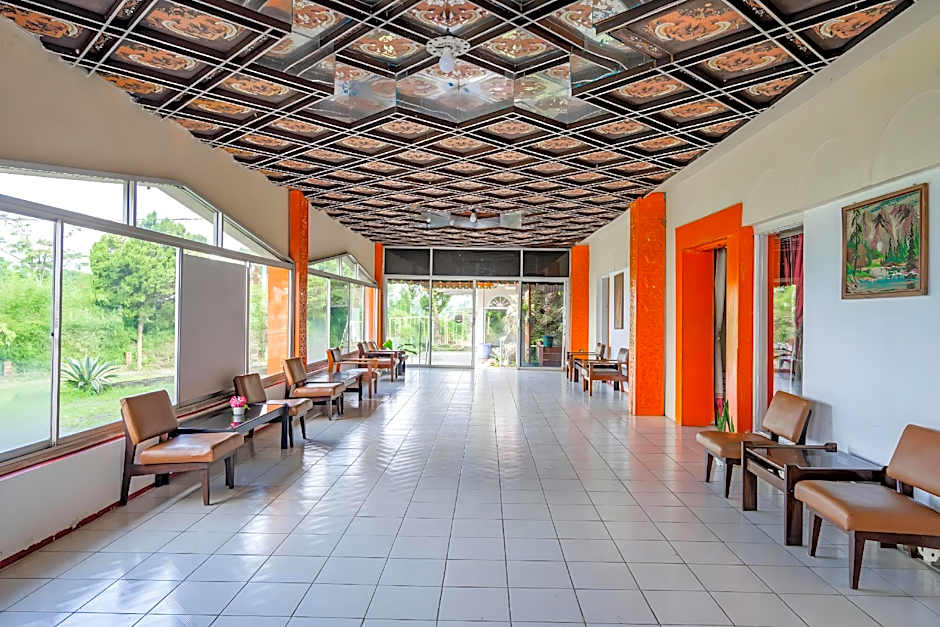 Capital O 93733 Hotel Linggarjati Kuningan