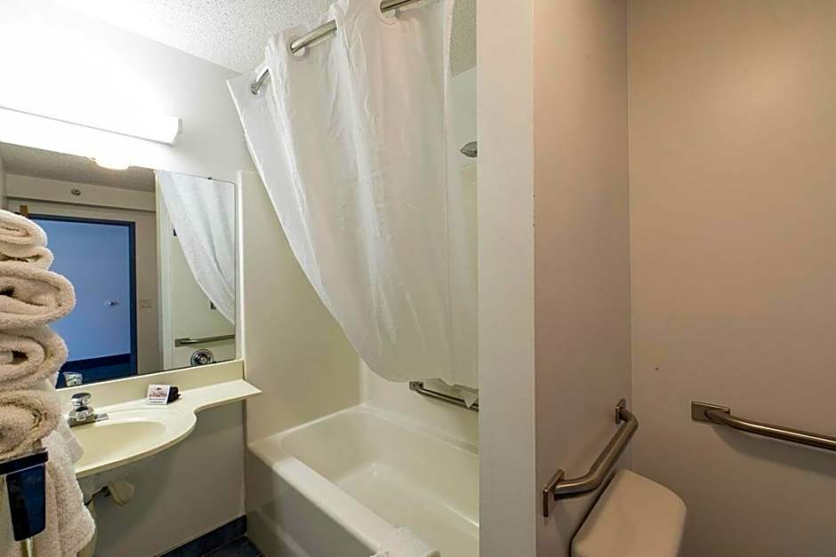 Quality Inn Mount Pleasant