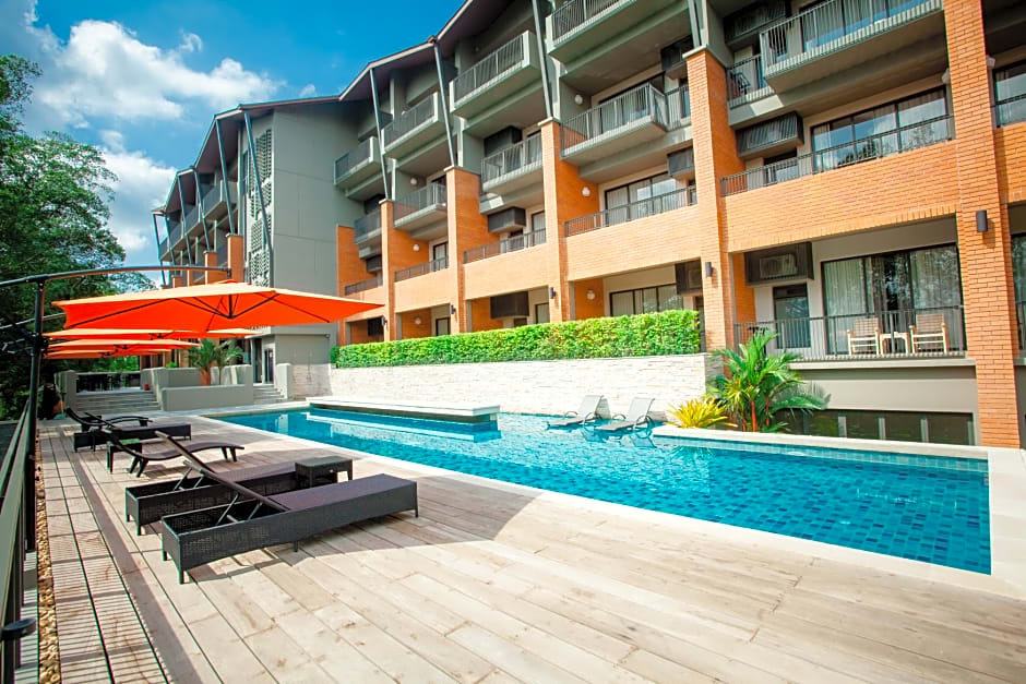 Rimnaam Klangchan Hotel