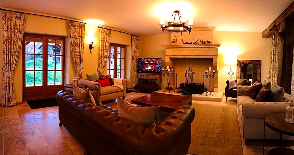 Les Cèdres du Linard, Chambres d'Hôtes B&B Near Lascaux, Montignac, Sarlat-la-Canéda, Dordogne