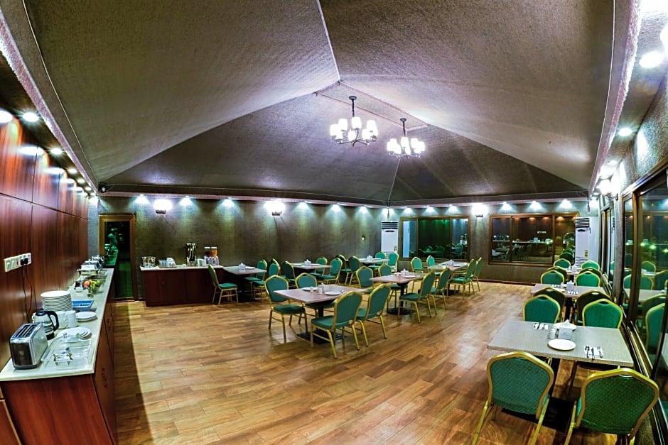 Palms Lily Hotel Suites