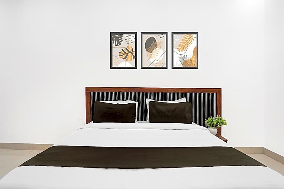 Hotel O Bhangel Dadri Road Noida