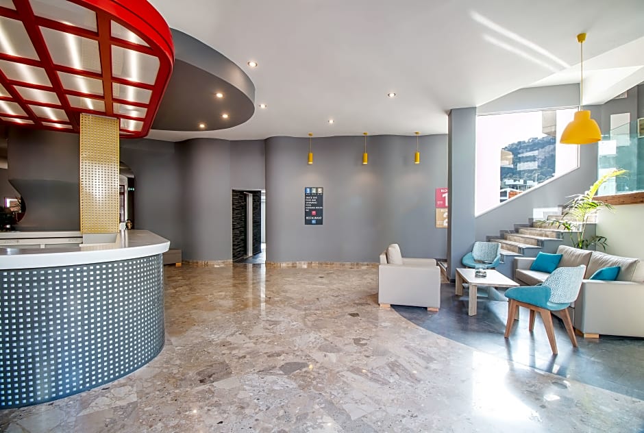 Sunny Days Hotel Apt